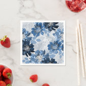 Serviette En Papier Bleu clair, fleurs bleu foncé sur gris clair (En situation)