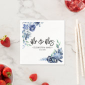 Serviette En Papier Bleu Poussiéreux Fleurs de Marine Mariage M. & Mme (En situation)