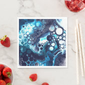 Serviette En Papier Bleu profond et Marbre blanc fluides (En situation)