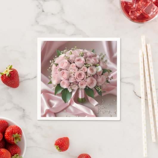 Serviette En Papier "Blush of Love : A Bouquet of Timeless Romance" (En situation)