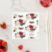 Serviette En Papier Bohème Floral Bourgogne Blush Mariage serviettes (En situation)