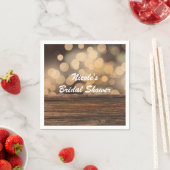 Serviette En Papier Bokeh Lights & Wood Rustic Sparkle Mariage (En situation)