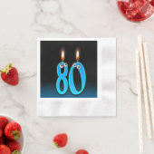 Serviette En Papier Bougie de 80e anniversaire avec globes oculaires (En situation)
