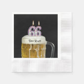 Serviette En Papier Bougies à 66e anniversaire en bière (Devant)