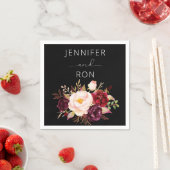 Serviette En Papier Bourgogne et rose pâle - Noir (En situation)