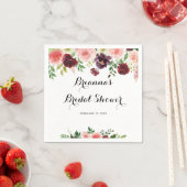 Serviette En Papier Bourgogne rose pourpre printemps Fête des mariées (En situation)