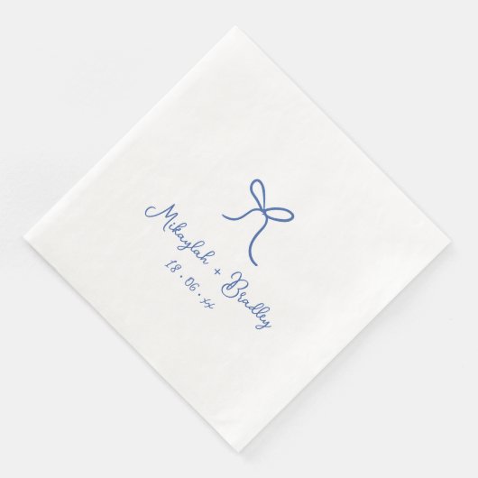 Serviette En Papier Bow blanc et bleu Whimsical Mariage personnalisé (Coin)