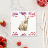 Serviette En Papier Bunny de Pâques violet fleuri (En situation)