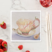 SERVIETTE EN PAPIER BUTTERCUP TEACUP MONOGRAM PARTI (En situation)
