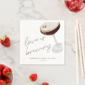 Serviette En Papier Cadeau de Fiançailles en forme de Martini Espresso (En situation)