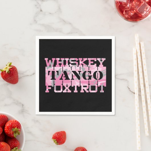 Serviette En Papier Camion rose Foxtrot Tango Whiskey Militaire (En situation)