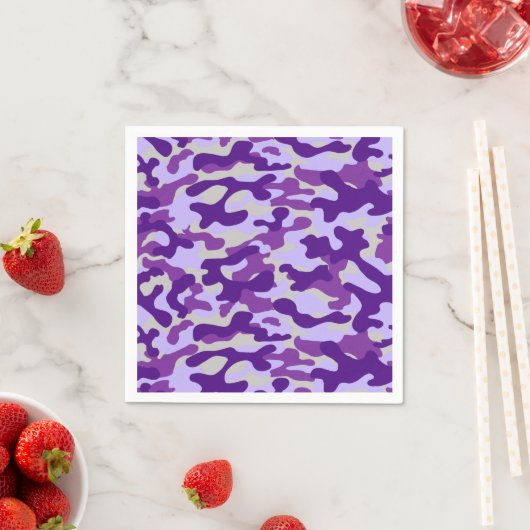 Serviette En Papier Camo violet (En situation)