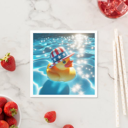 Serviette En Papier Canard En Caoutchouc Jaune Patriotique En Piscine (En situation)