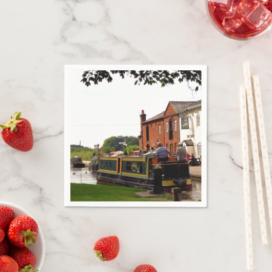 SERVIETTE EN PAPIER CANAUX (En situation)