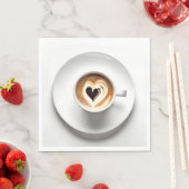Serviette En Papier Cappuccino Du Coeur En Coupe De Café Blanc (En situation)