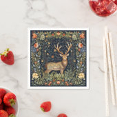 Serviette En Papier Cerf Art nouveau dans le jardin (En situation)