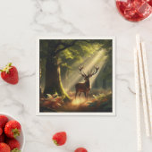 Serviette En Papier Cerf dans la forêt matinale (En situation)