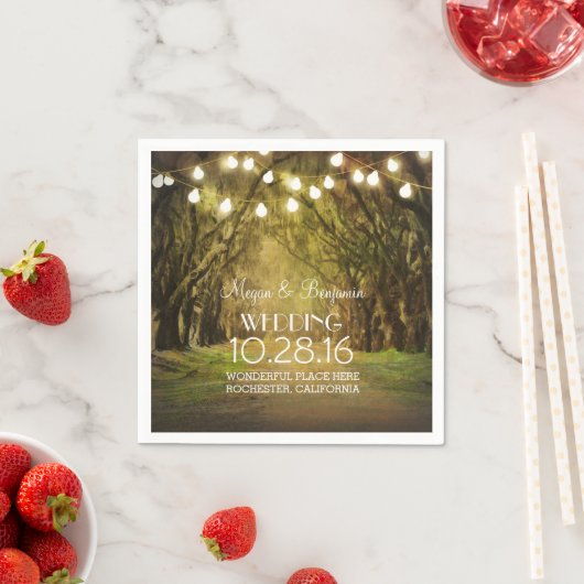 Serviette En Papier Chaîne Lights Moss Trees Mariage Chemins (En situation)