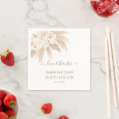 Serviette En Papier Charme Roses Blanches Pampas Mariage en herbe (En situation)