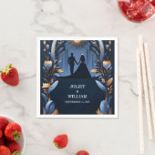 Serviette En Papier Château Luxueux Fuchsia Crown Royal Blue Mariage (En situation)