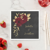 Serviette En Papier Chic bordeaux et or noir (En situation)