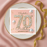 Serviette En Papier Chic Gold Blush Pearly 70th Birthday<br><div class="desc">Faites de leur 70ème un moment à retenir avec cette élégante serviette, avec un "70" étonnant fait de perles chatoyantes et perles dorées. Le design est personnalisé avec une police de script sophistiquée pour le nom du célébrant et "Anniversaire", le tout placé contre un arrière - plan rose pâle et...</div>