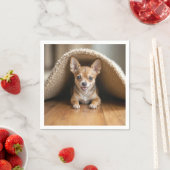 Serviette En Papier Chihuahua Chig sous un tapis (En situation)