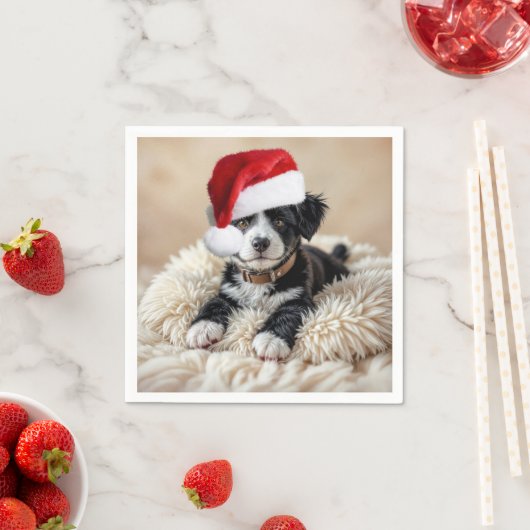 Serviette En Papier Chiot de Noël sur un Coussin de fourrure (En situation)