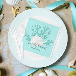 Serviette En Papier Christmas Beach Seas & salutations Sand Dollar Aqu<br><div class="desc">Ces serviettes en papier de Noël sont parfaites pour les vacances sur la côte divertissante, avec corail de parties scintillant bleu aqua, dollar de sable blanc et étoiles de mer, et le message saisonnier "Seas & Greutages", sur un arrière - plan bleu aqua clair. *Si vous souhaitez que ce design...</div>