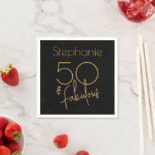 Serviette En Papier Cinquante et fabuleux script d'or moderne 5e anniv (En situation)