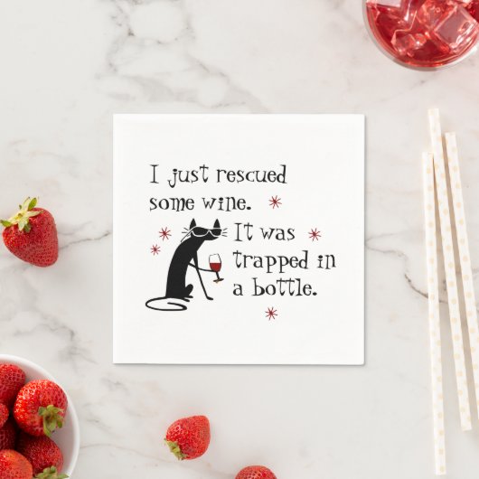 Serviette En Papier Citation drôle de vin secouru avec chat noir (En situation)