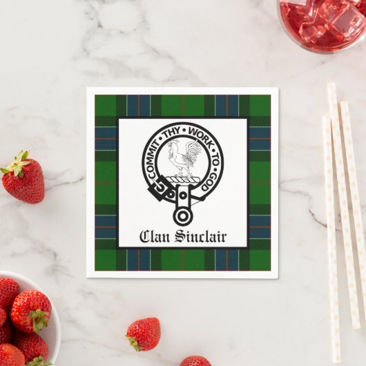 Serviette En Papier Clan Sinclair Crest Badge et Tartan (En situation)