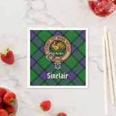 Serviette En Papier Clan Sinclair Crest sur la chasse Tartan (En situation)