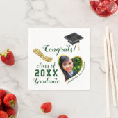 Serviette En Papier Classe d'or blanc vert de 2025 Graduate Graduation (En situation)