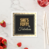 Serviette En Papier Classy 50 & Fabuleux Gold Birthday Party (En situation)