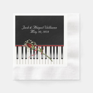 Serviette En Papier clavier piano avec rouge rose anniveraire
