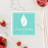 Serviette En Papier Coastère Blanc Coquillage & Vert Mer | Personnalis (En situation)