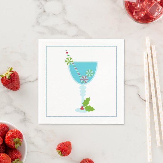 Serviette En Papier Cocktail de Noël Napkin avec martini olive (En situation)