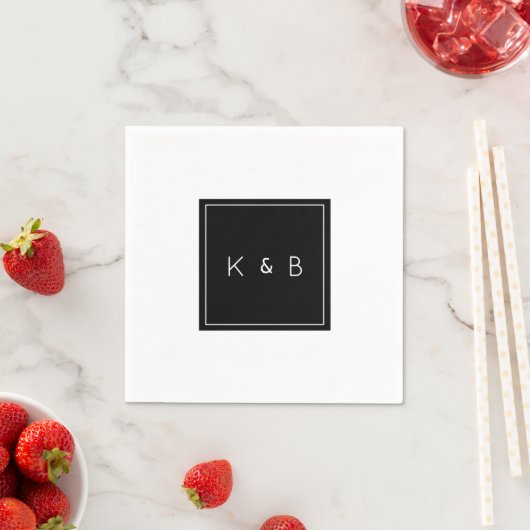 Serviette En Papier Cocktail Monogram B/W moderne (En situation)