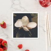 Serviette En Papier Cocktail serviettes avec un design Magnolia Blosso (En situation)
