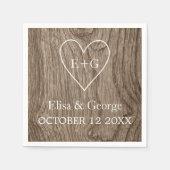 Serviette En Papier Coeur avec initiales bois grain mariage rustique (Devant)