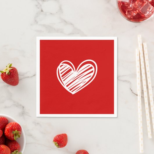 Serviette En Papier Coeurs rouges blancs modernes Mariage d'anniversai (En situation)