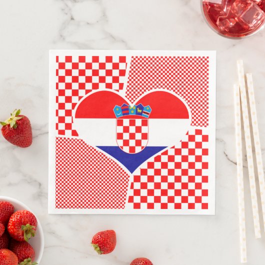 Serviette En Papier Collage Drapeau Croate avec Damier (En situation)