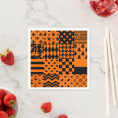 Serviette En Papier Conception de Patchwork Motif mixte orange noir (En situation)