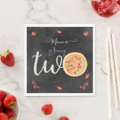 Serviette En Papier Coupe de plaisir, deuxième anniversaire (En situation)