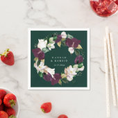 Serviette En Papier Couronne de fleurs blanc ivoire et violet prune ém (En situation)