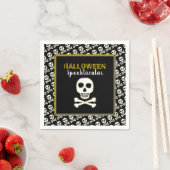 Serviette En Papier Crâne et os, Gold Halloween Party (En situation)