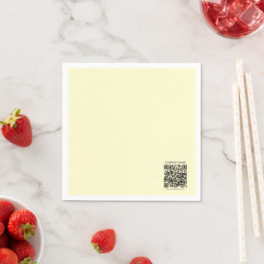 Serviette En Papier Créer un code QR | Jaune pâle (En situation)