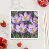 Serviette En Papier Crocus violets ensoleillés (En situation)