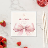Serviette En Papier Croix de crème d'arc rose pâle de confirmation (En situation)